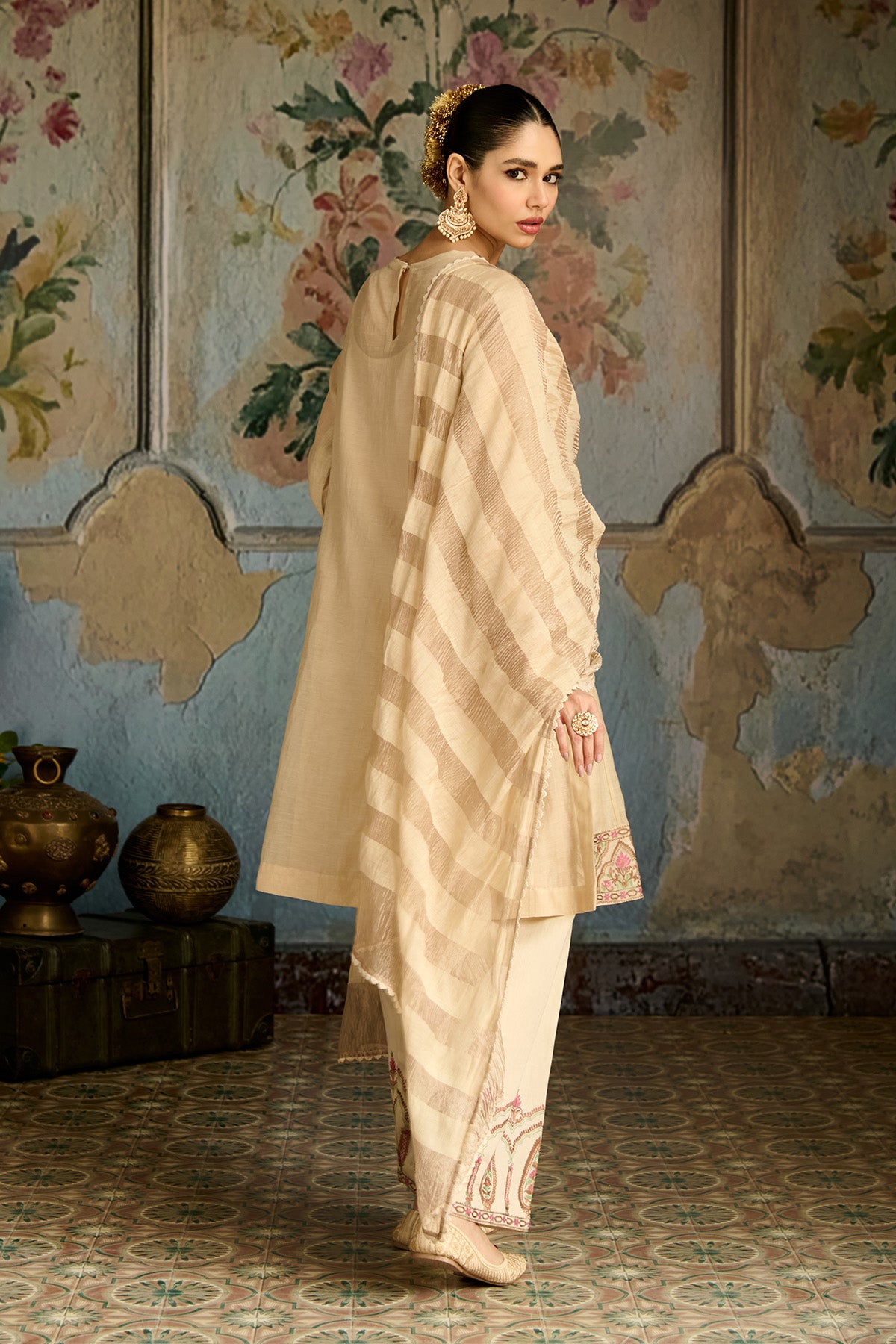 Off White Salwar Suit